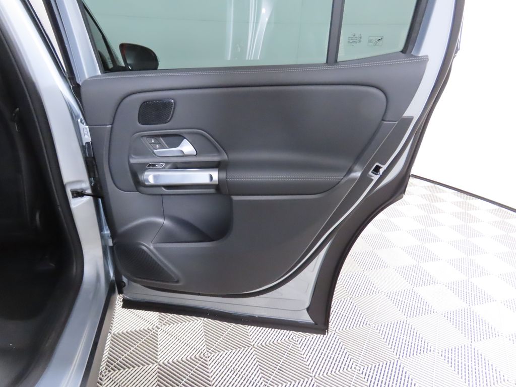 2024 Mercedes-Benz EQB 250+ 28