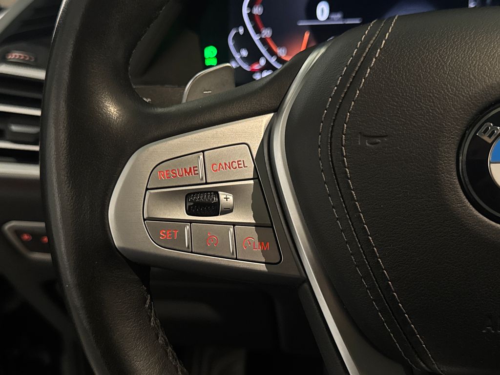 Certified Used 2020 Black BMW xDrive40i image 23