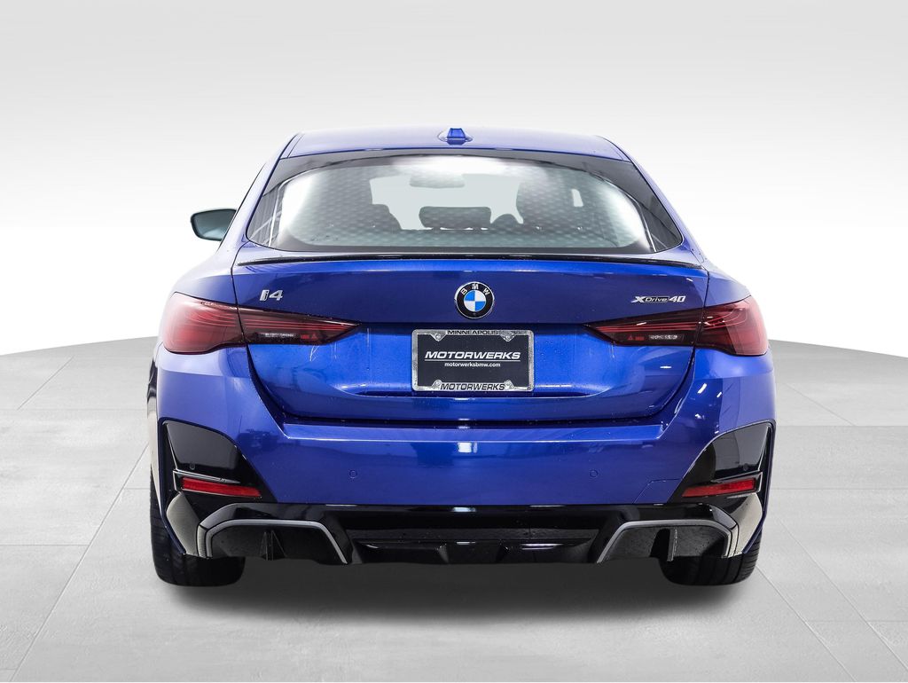 Thumbnail: 2026 BMW i4 - 4