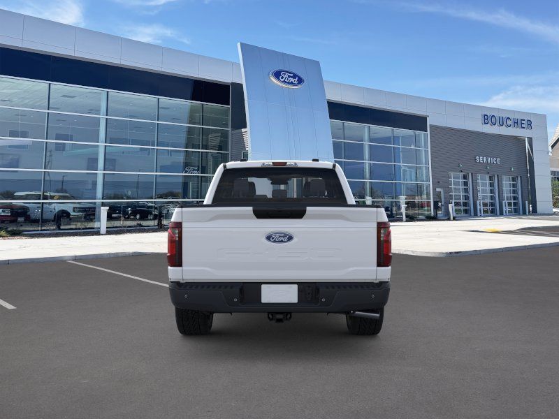 New 2026 Oxford White Ford XL image 5