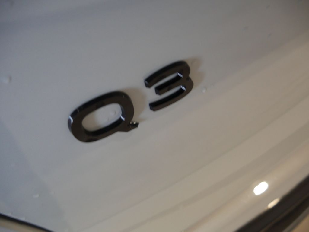 Thumbnail: 2026 Audi Q3 - 9