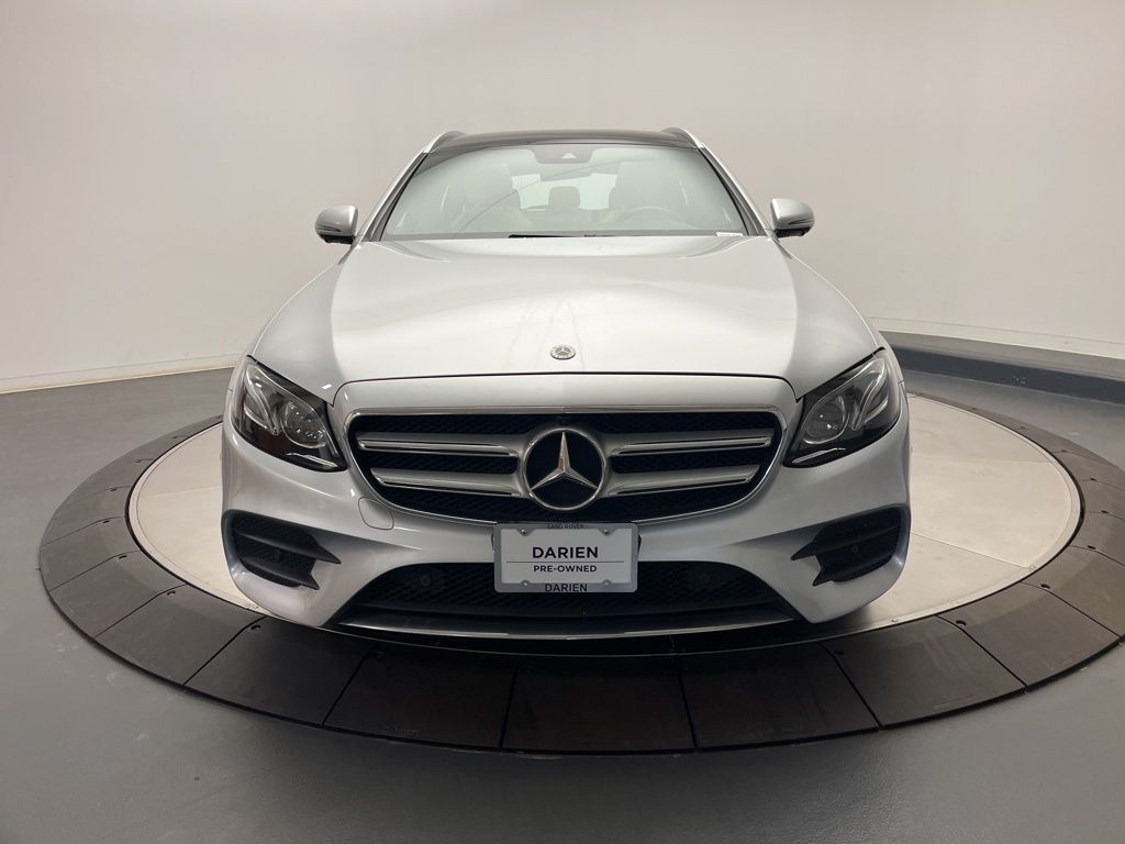 Thumbnail: 2019 Mercedes-Benz E-Class - 8