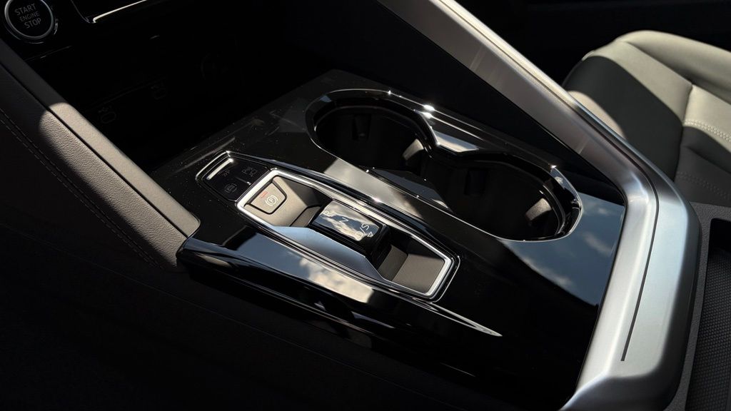 Thumbnail: 2026 Audi Q5 - 17