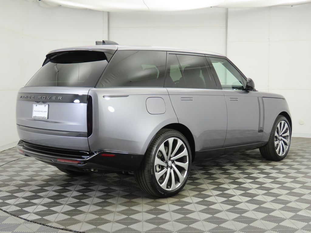Thumbnail: 2025 Land Rover Range Rover - 5