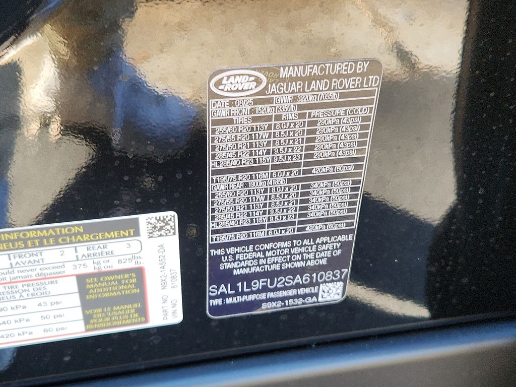 Thumbnail: 2025 Land Rover Range Rover Sport - 10