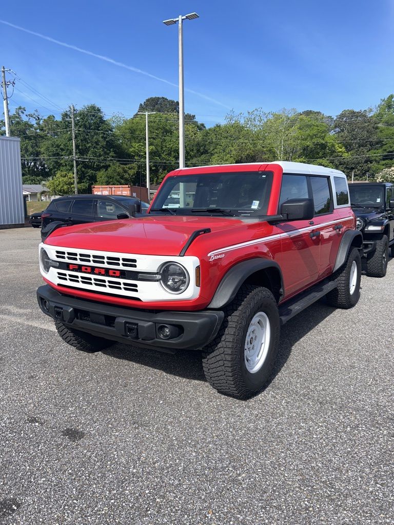 Race Red 2024 Ford Bronco Heritage Edition 4-Door 4WD SUV / Crossover Four-Wheel Drive Automatic
