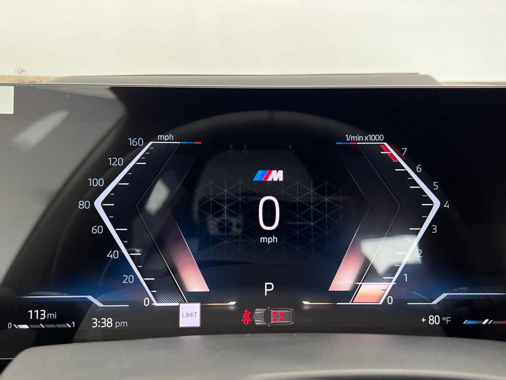 Thumbnail: 2026 BMW X7 - 17