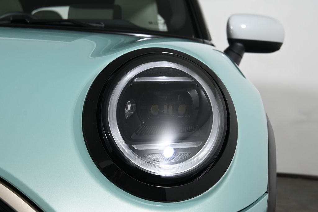 Thumbnail: 2025 MINI Cooper - 10