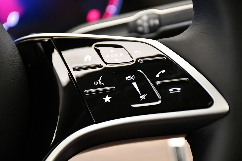 Thumbnail: 2026 Mercedes-Benz GLE - 24