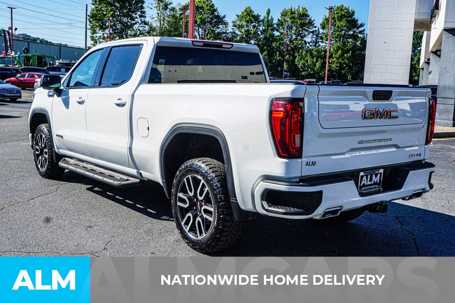 Used 2022 White GMC AT4 image 5