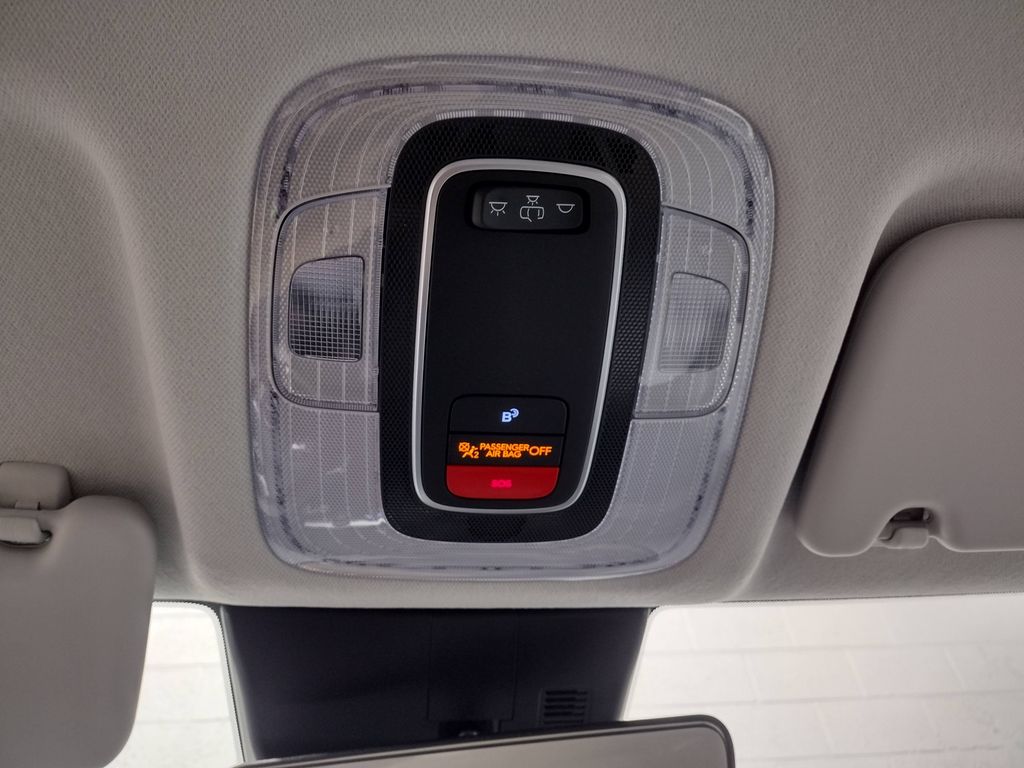2025 Hyundai Kona Electric SE
