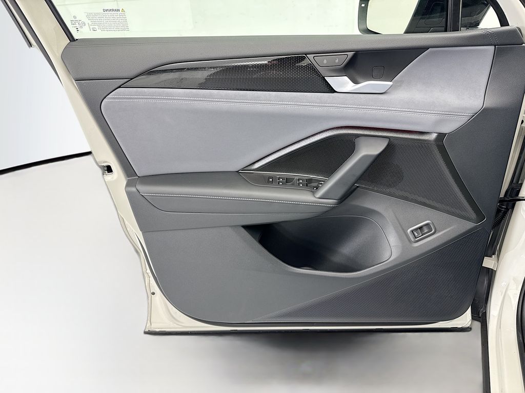 Thumbnail: 2026 Volkswagen Tiguan - 22