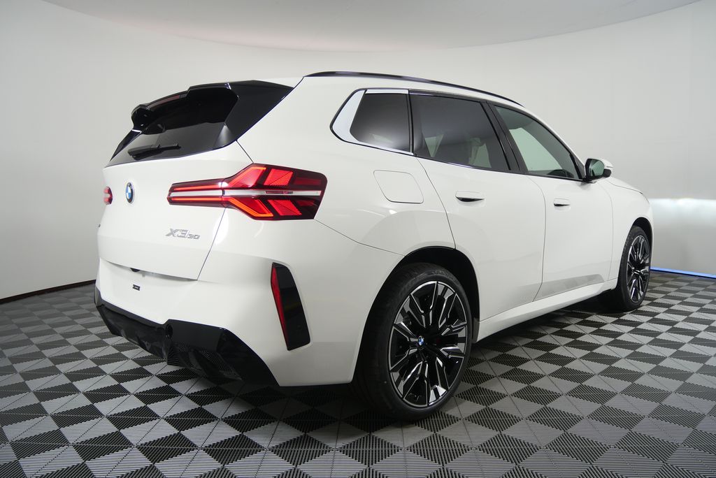 Thumbnail: 2026 BMW X3 - 3
