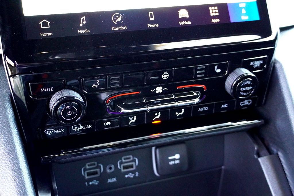 New Car 2025 Jeep Grand Cherokee L  Limited For Sale Under $50,000 In Taylor, Texas