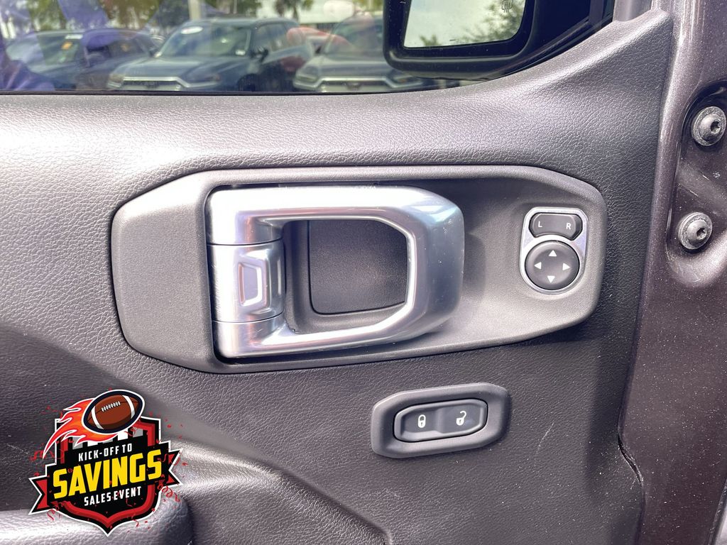 Used 2023 Jeep Wrangler SUV