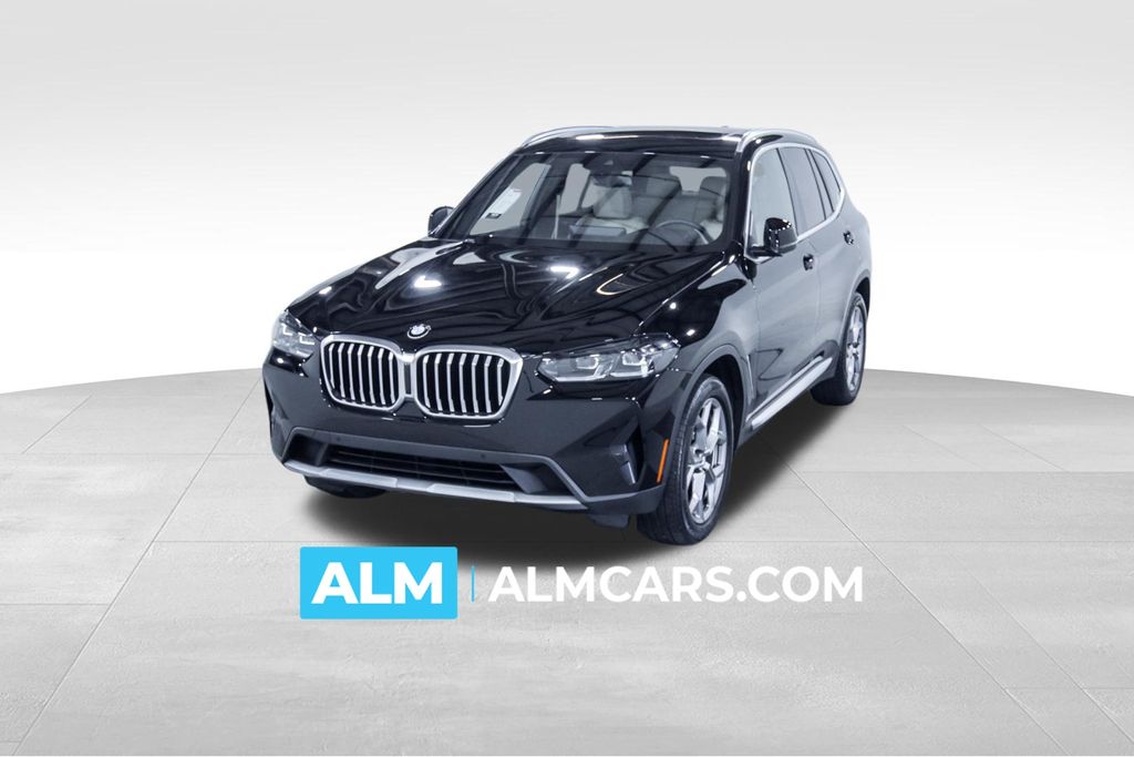 2022 BMW X3 sDrive30i's photo