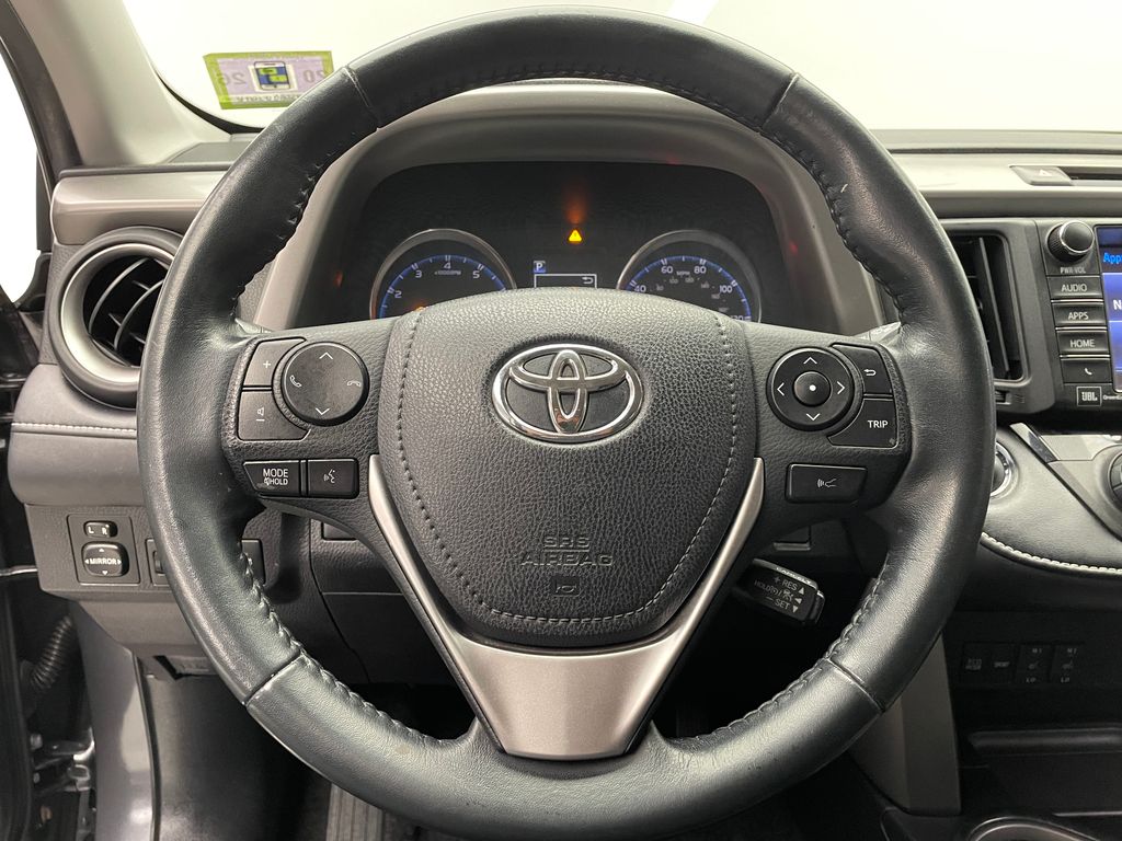 2018 Toyota RAV4 Platinum 24