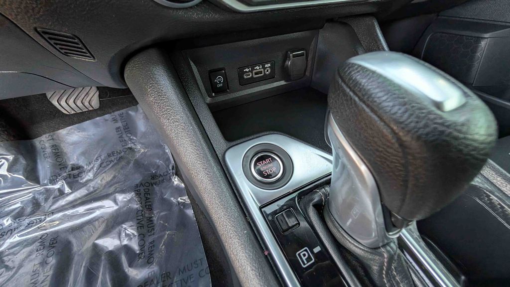 Used 2024 Nissan Sentra SV 4D Sedan