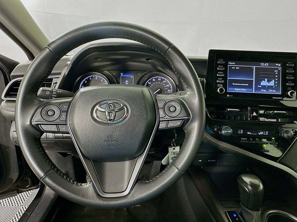 Thumbnail: 2024 Toyota Camry - 11