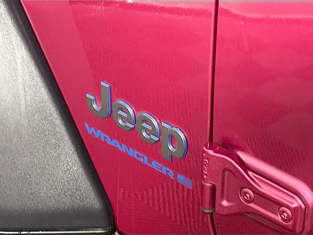 2024 Jeep Wrangler Willys 4xe