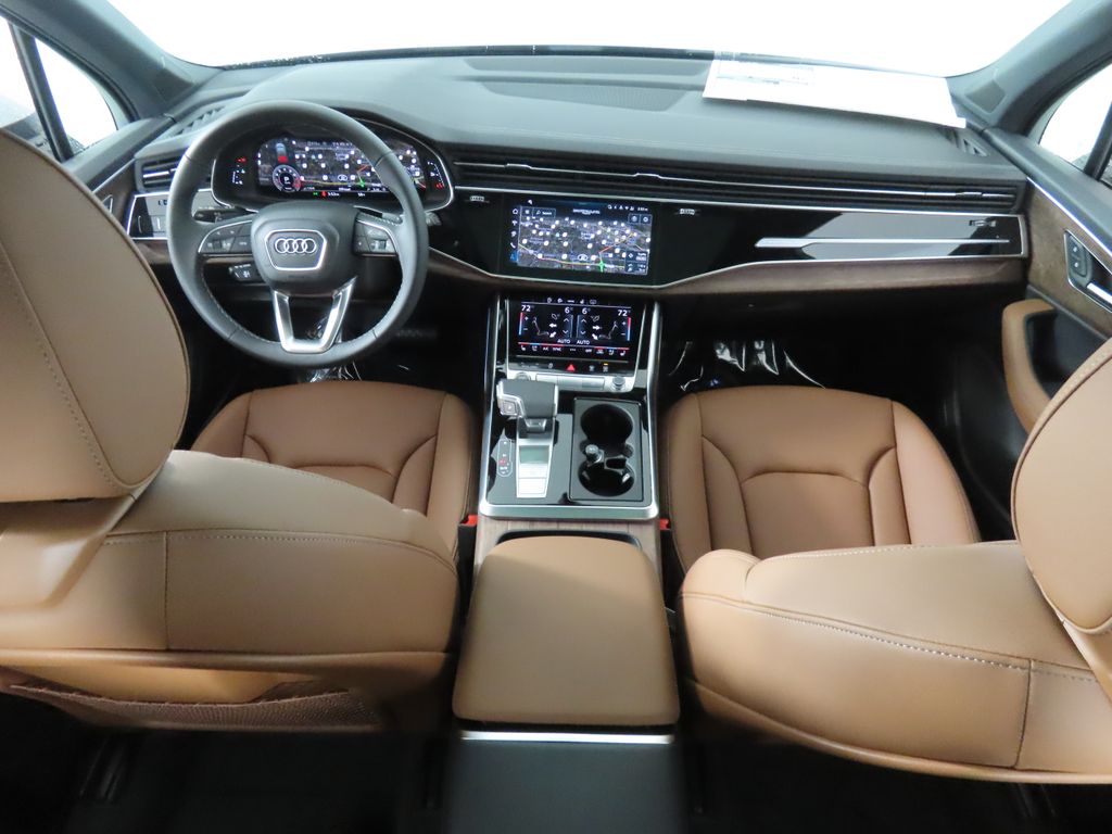 Thumbnail: 2026 Audi Q7 - 11