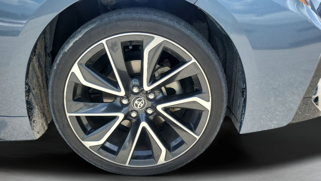 Certified Used 2022  Toyota SE image 9