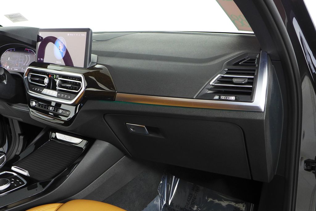 Thumbnail: 2023 BMW X3 - 14