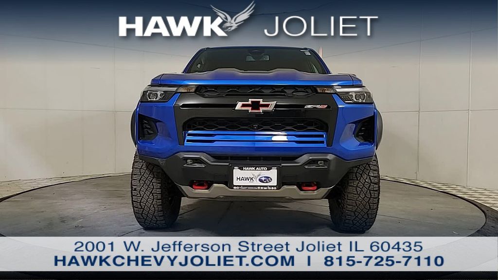 View vehicle photo 3