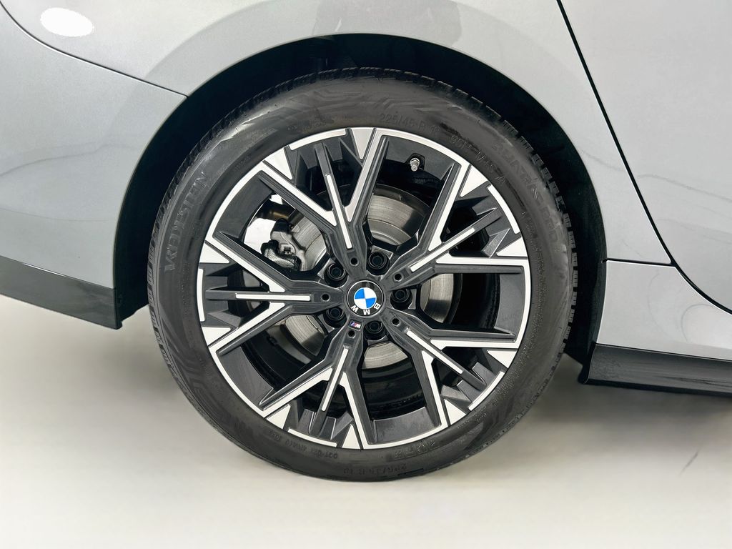 Thumbnail: 2026 BMW 2 Series - 31