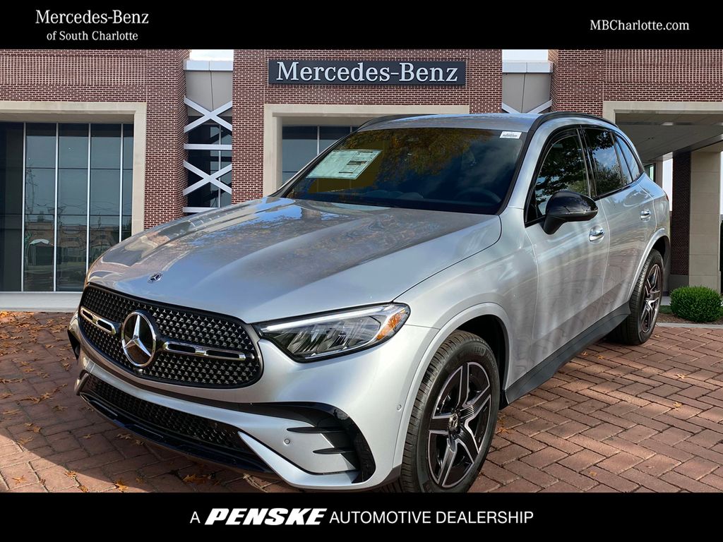 2025 Mercedes-Benz GLC 300 -
                Pineville, NC