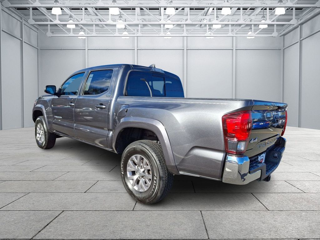 2019 Toyota Tacoma SR5 6