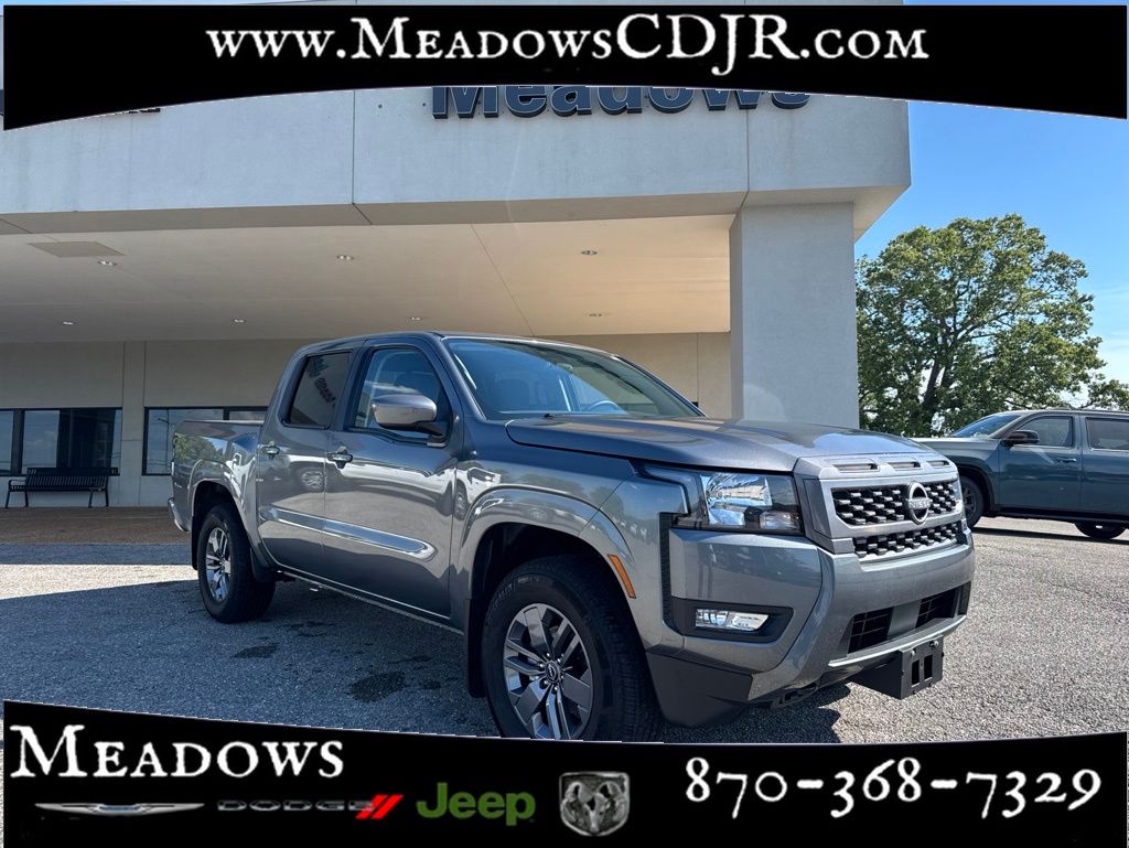 2025 Nissan Frontier SV Crew Cab 4WD