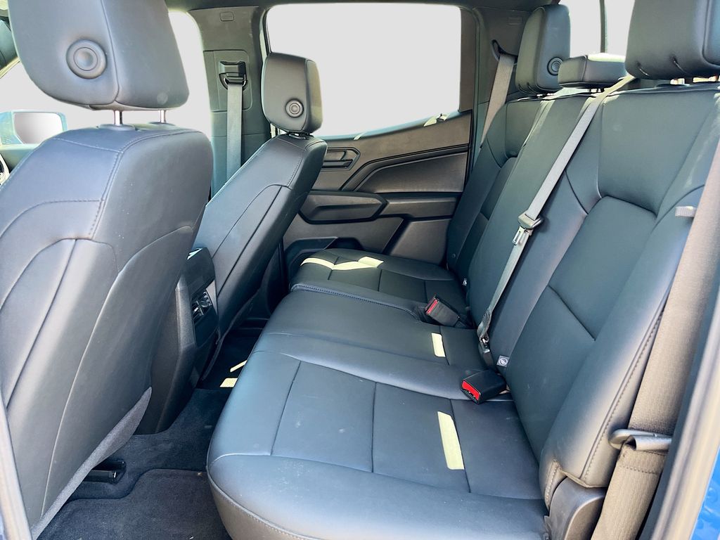 Used 2025 Blue Chevrolet Trail Boss image 23