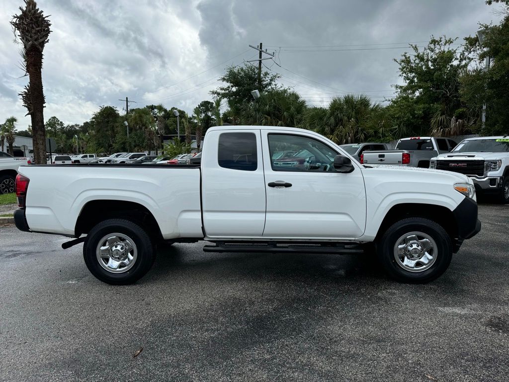 2021 Toyota Tacoma SR 9