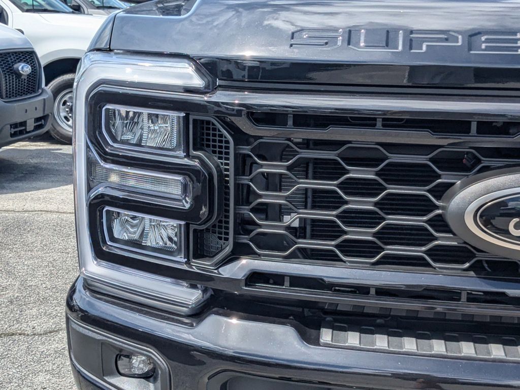 2025 Ford F-250 Super Duty Lariat