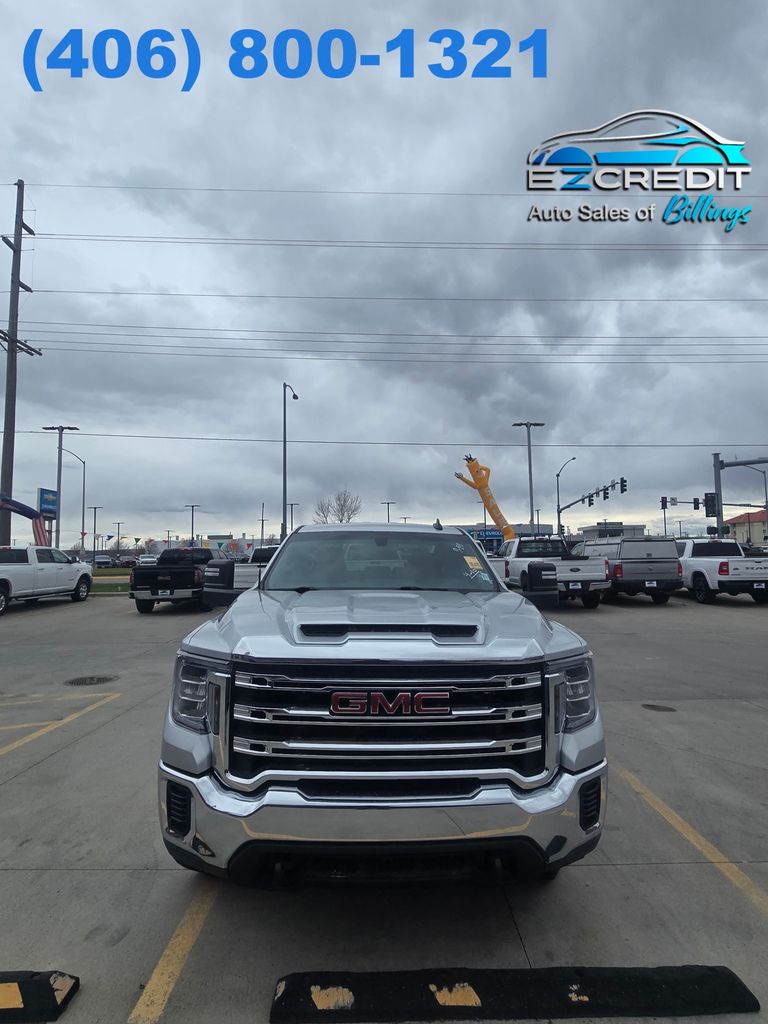 Silver 2022 GMC Sierra 2500HD SLE Double Cab 4WD Pickup Truck Four-Wheel Drive 6-Speed Automatic