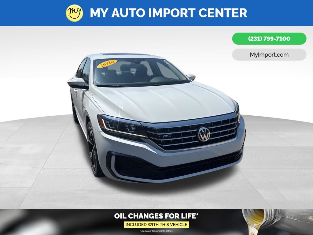 Pure White 2020 Volkswagen Passat 2.0T R-Line FWD Sedan Front-Wheel Drive 6-Speed Automatic