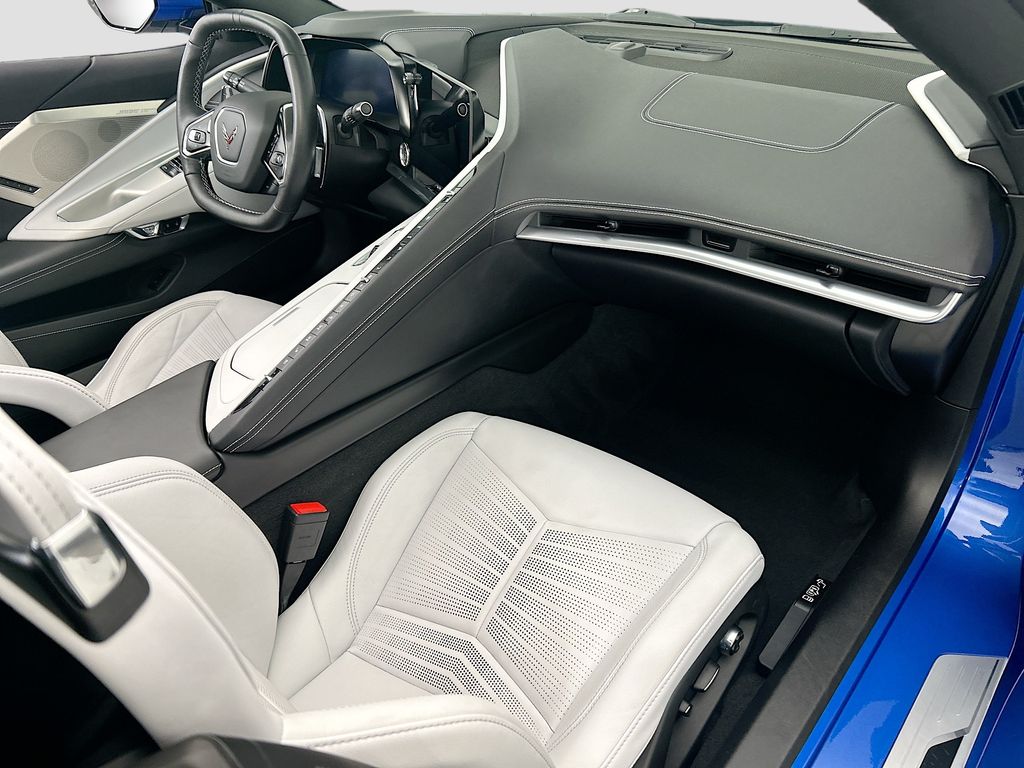 Thumbnail: 2021 Chevrolet Corvette - 15