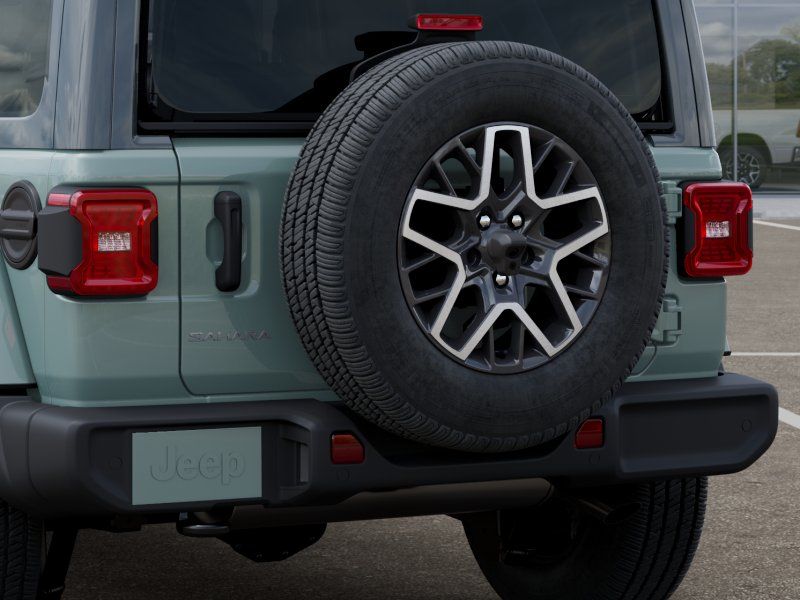 New 2026 White/off-white Jeep Sahara image 13