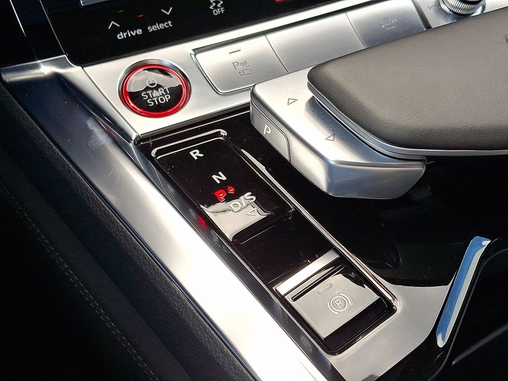 2022 Audi e-tron S Premium Plus 15