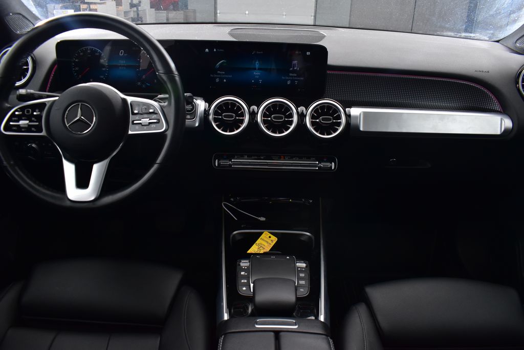 Thumbnail: 2022 Mercedes-Benz GLB - 25