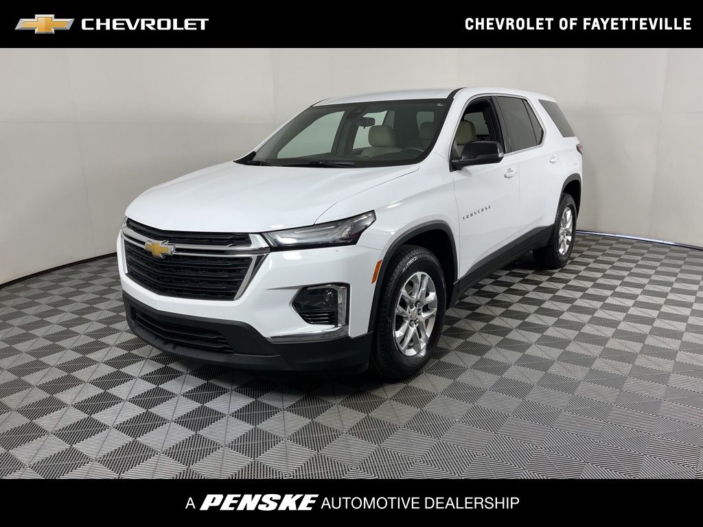 2023 Chevrolet Traverse LS -
                Fayetteville, AR