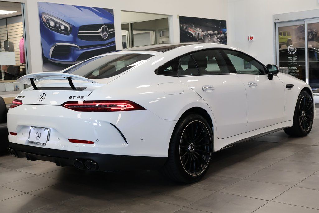 Thumbnail: 2026 Mercedes-Benz AMG GT - 2