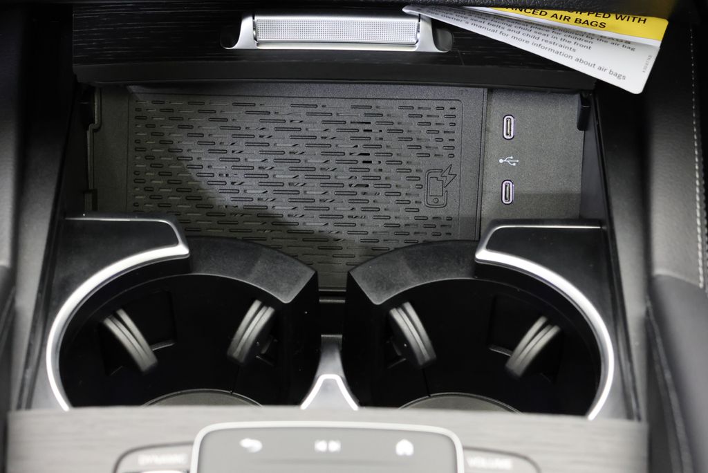 Thumbnail: 2026 Mercedes-Benz GLE - 28