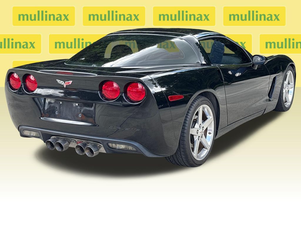 Used 2005 Black Chevrolet Base image 4