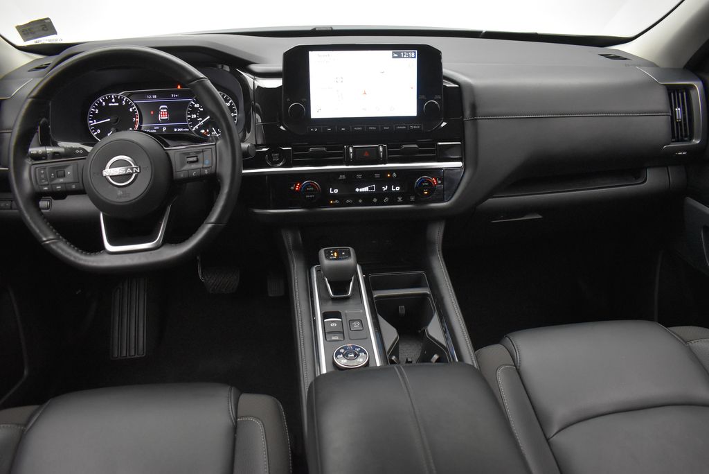 Thumbnail: 2025 Nissan Pathfinder - 29