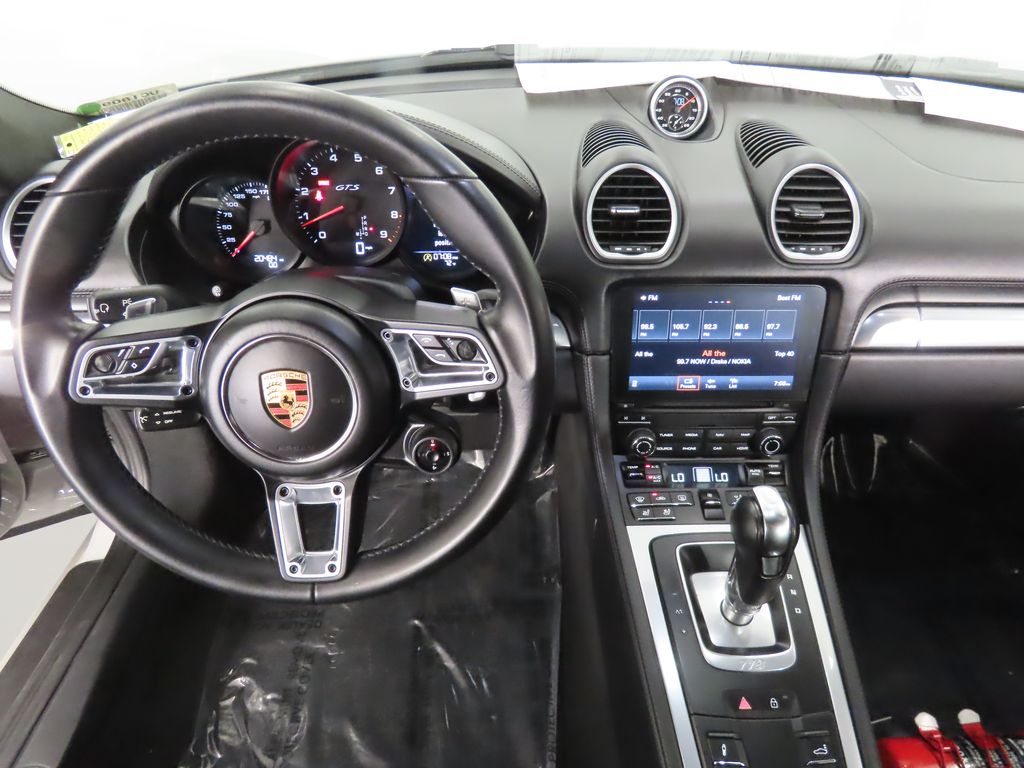 Thumbnail: 2022 Porsche 718 Cayman - 15