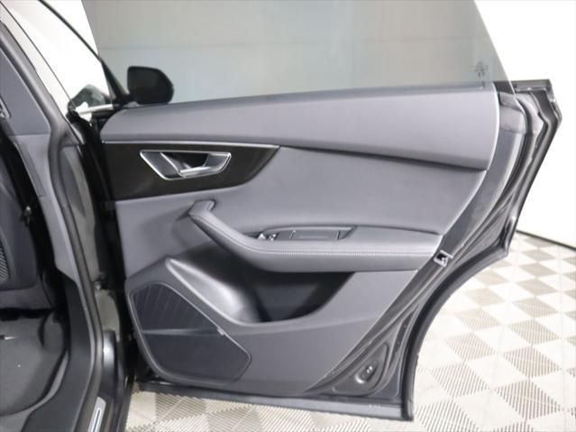 Thumbnail: 2026 Audi Q8 - 29