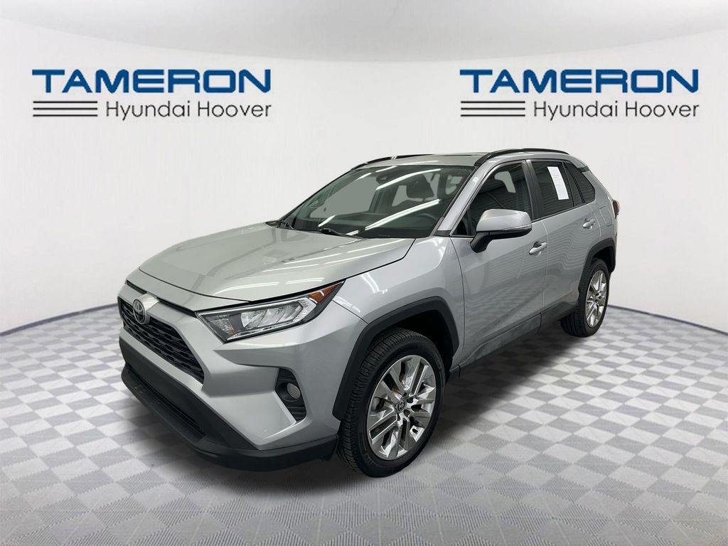 2021 Toyota RAV4 XLE Premium FWD