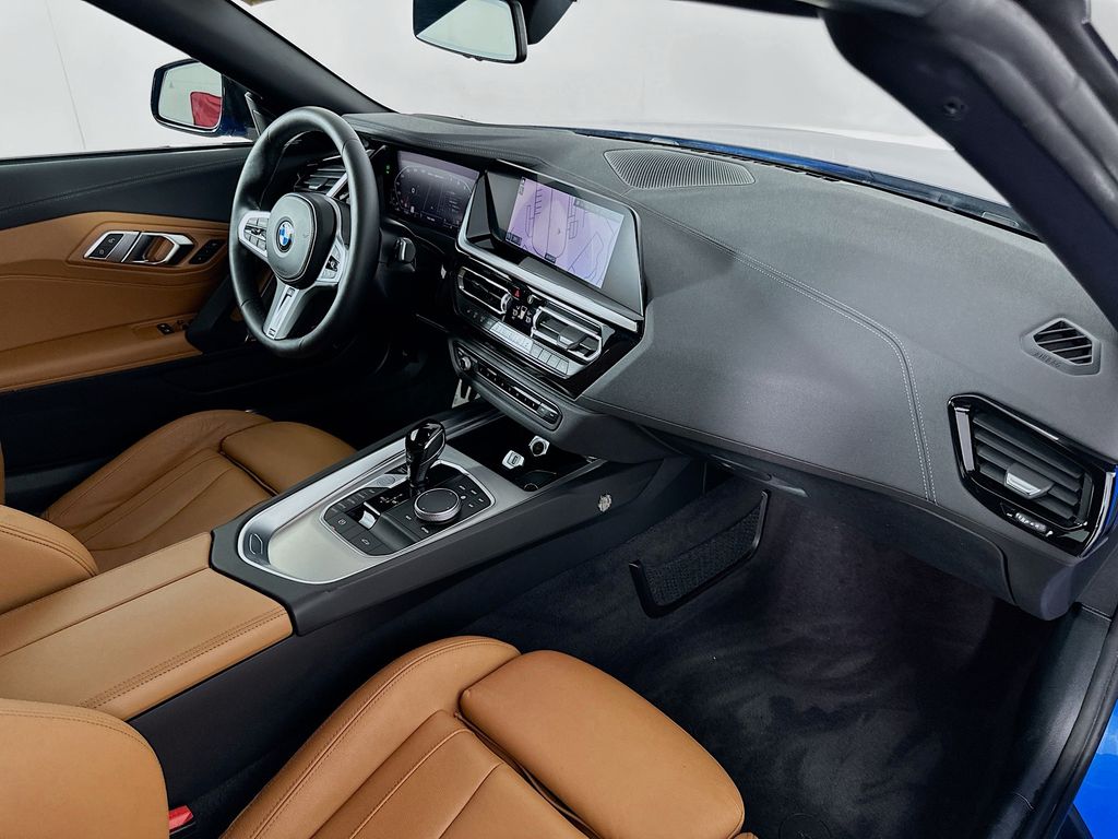 Thumbnail: 2022 BMW Z4 - 27